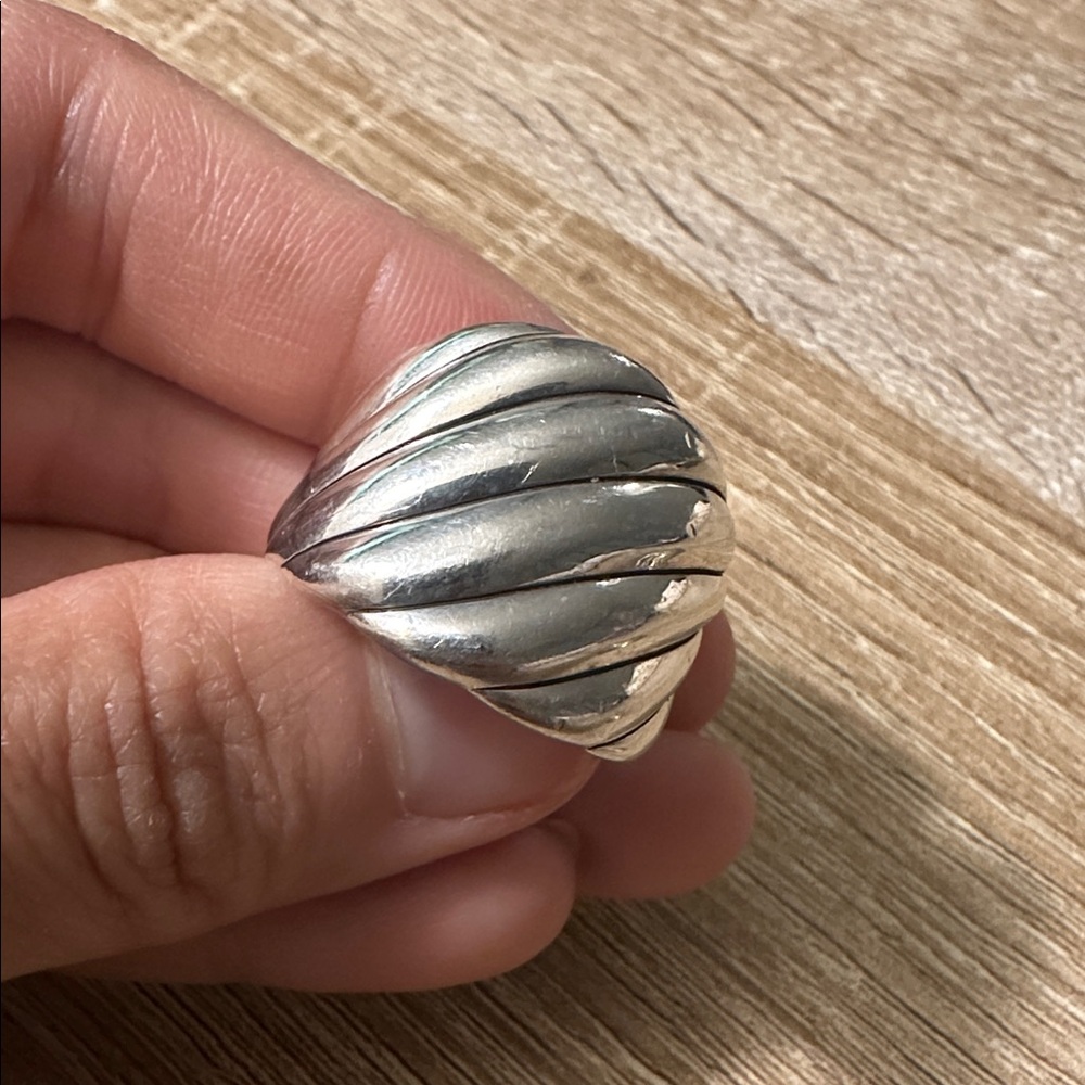 For DEVON only…David Yurman- sculpted cable ring